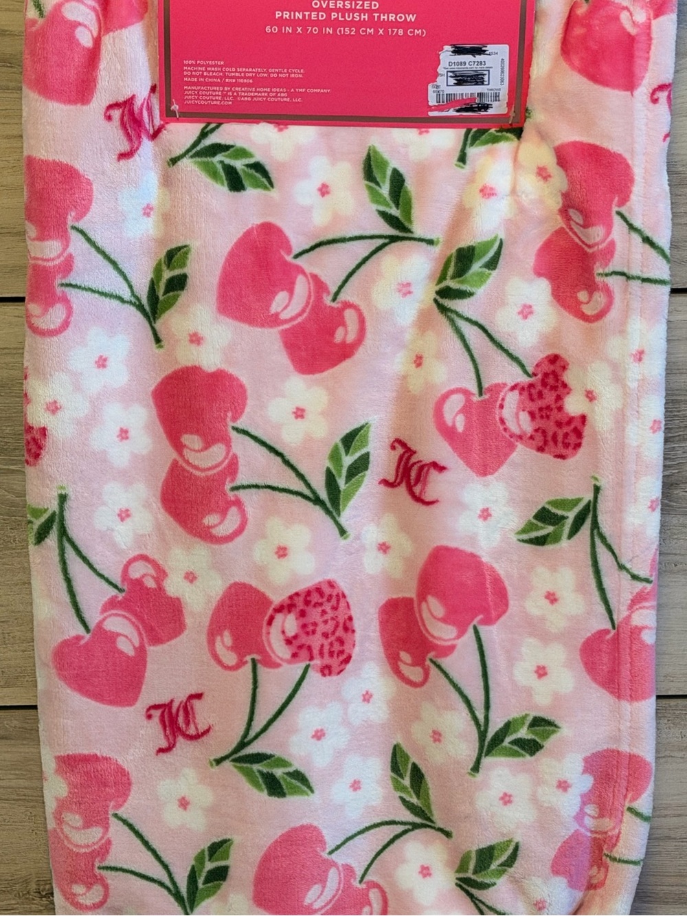 Juicy Couture Pink Cherry Plush Throw Blanket - Picture 2 of 3